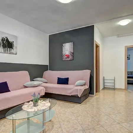 Apartments Kajfes Fazana Exterior photo